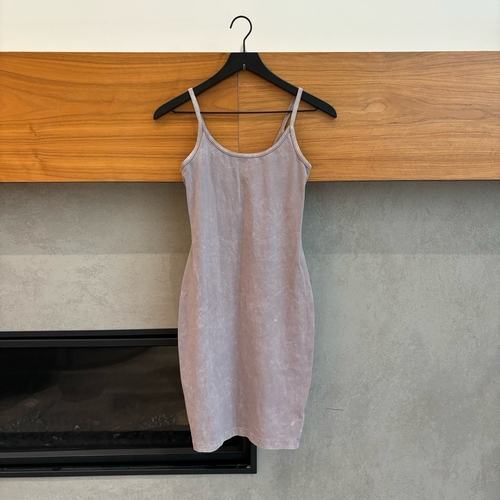 Lululemon Inner Glow Dress, Size 2